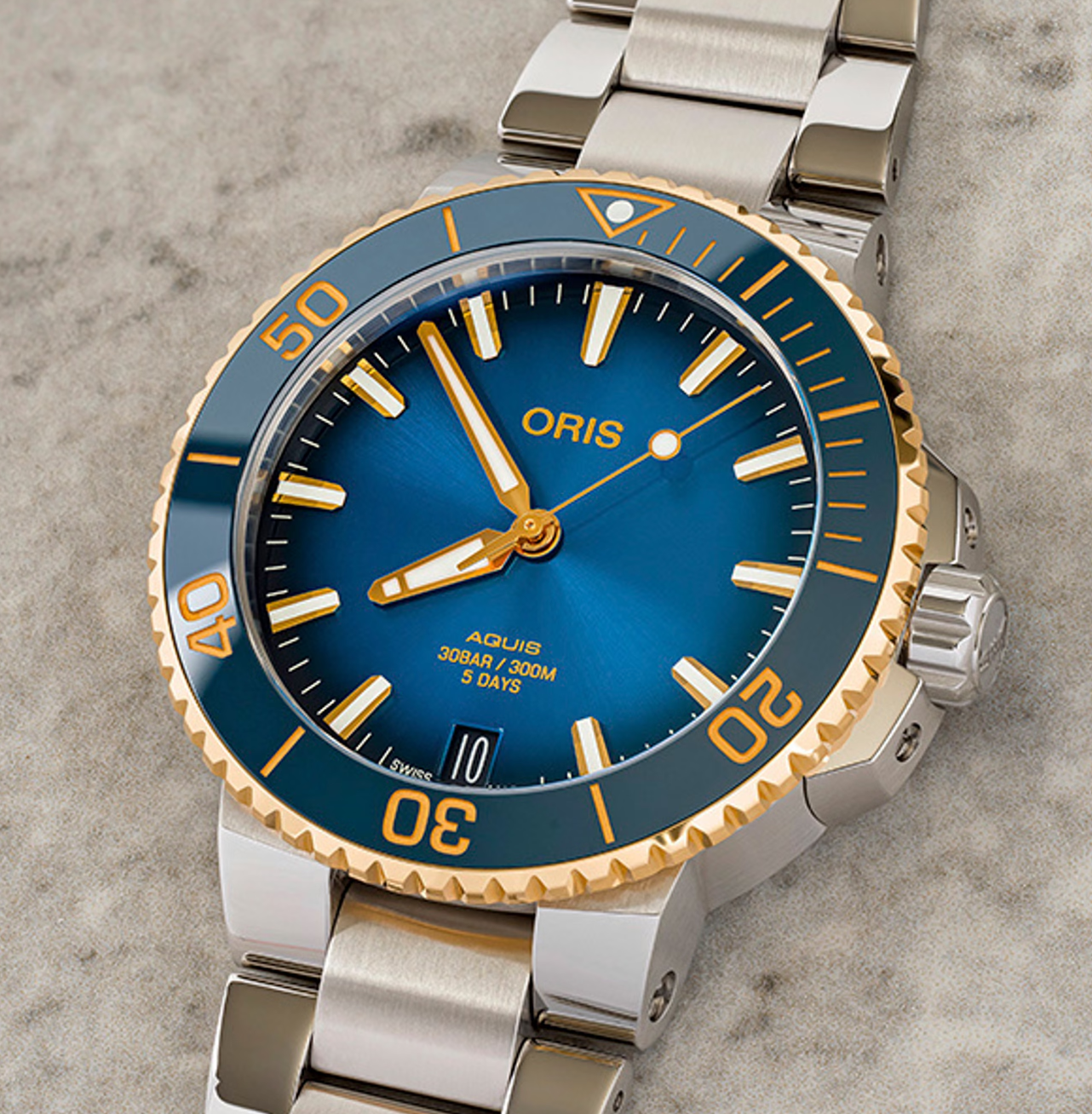 Oris Aquis Date Calibre 400- 40077696355