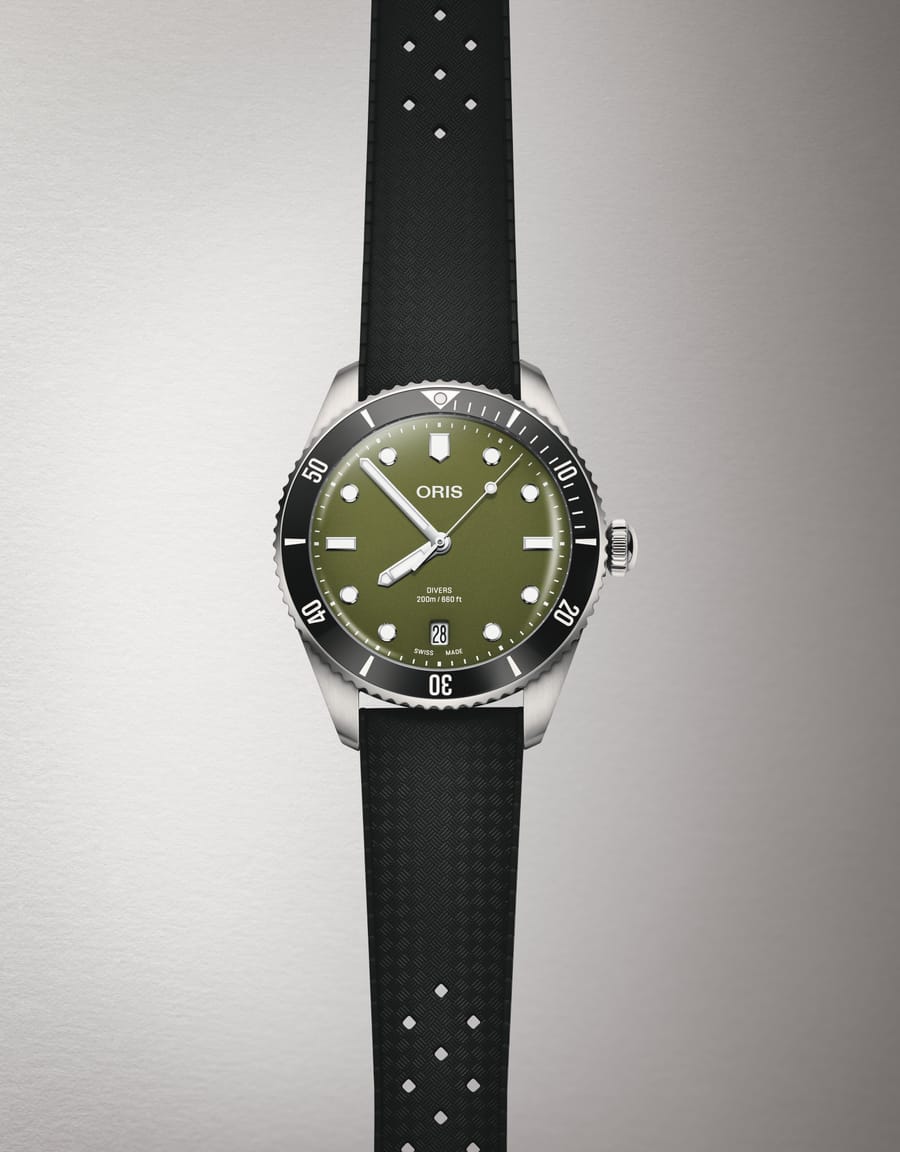 Oris Divers Date 39mm - 73377954057-MB