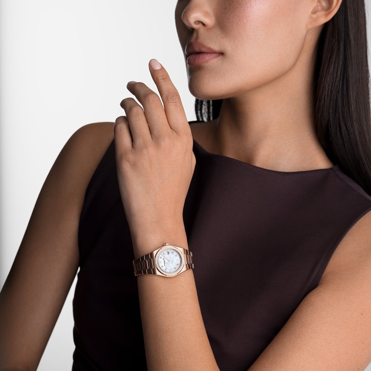 Raymond Weil A.R.T. Mother-of-pearl Dial Diamond-Set Bezel Integrated Bracelet Stainless Steel With Rose Gold PVD 30mm Ladies Watch - 1250-P5S-97081