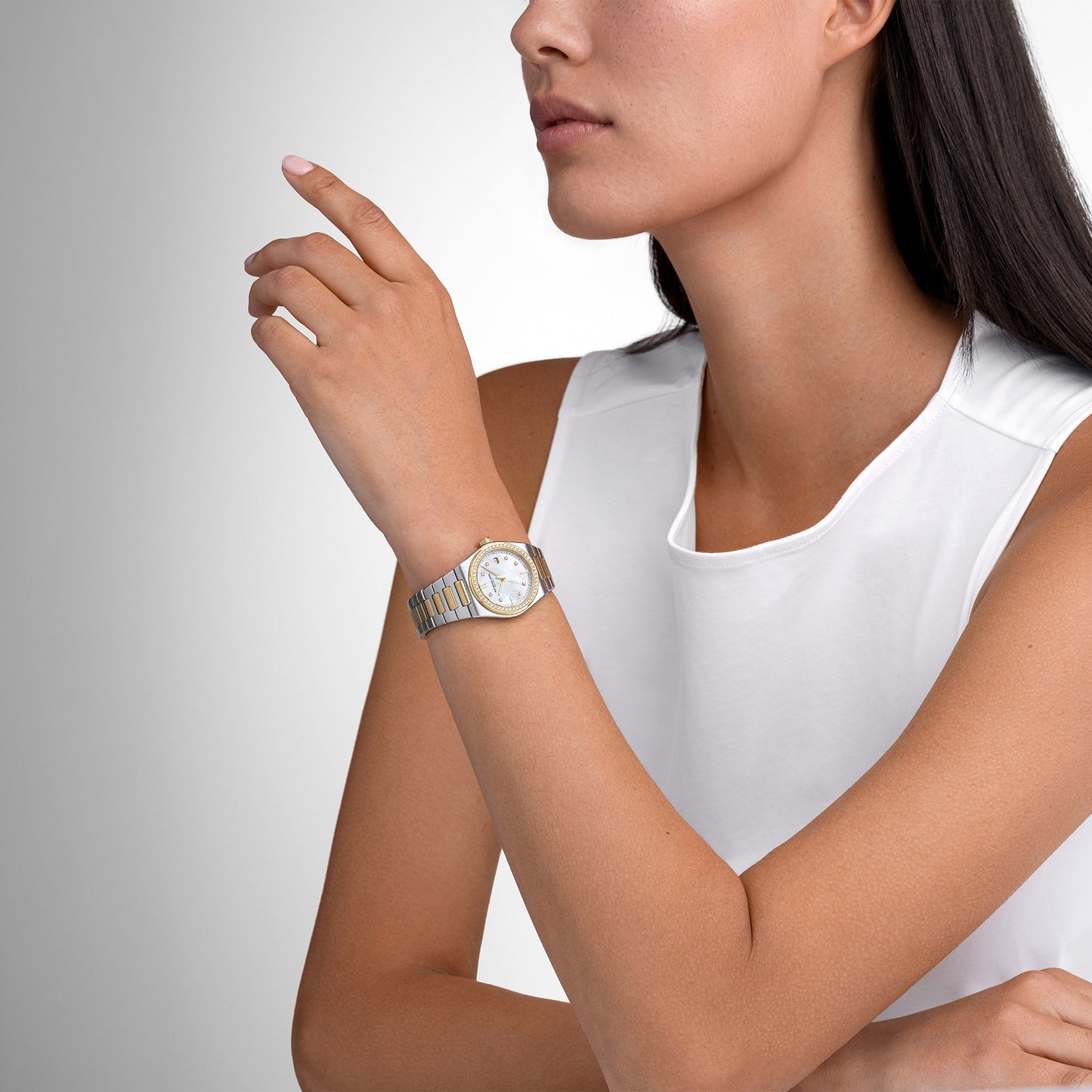 Raymond Weil A.R.T. Mother-of-pearl Dial Diamond-Set Bezel Integrated Bracelet Two-Tone Stainless Steel 30mm Ladies Watch - 1250-SPS-97081